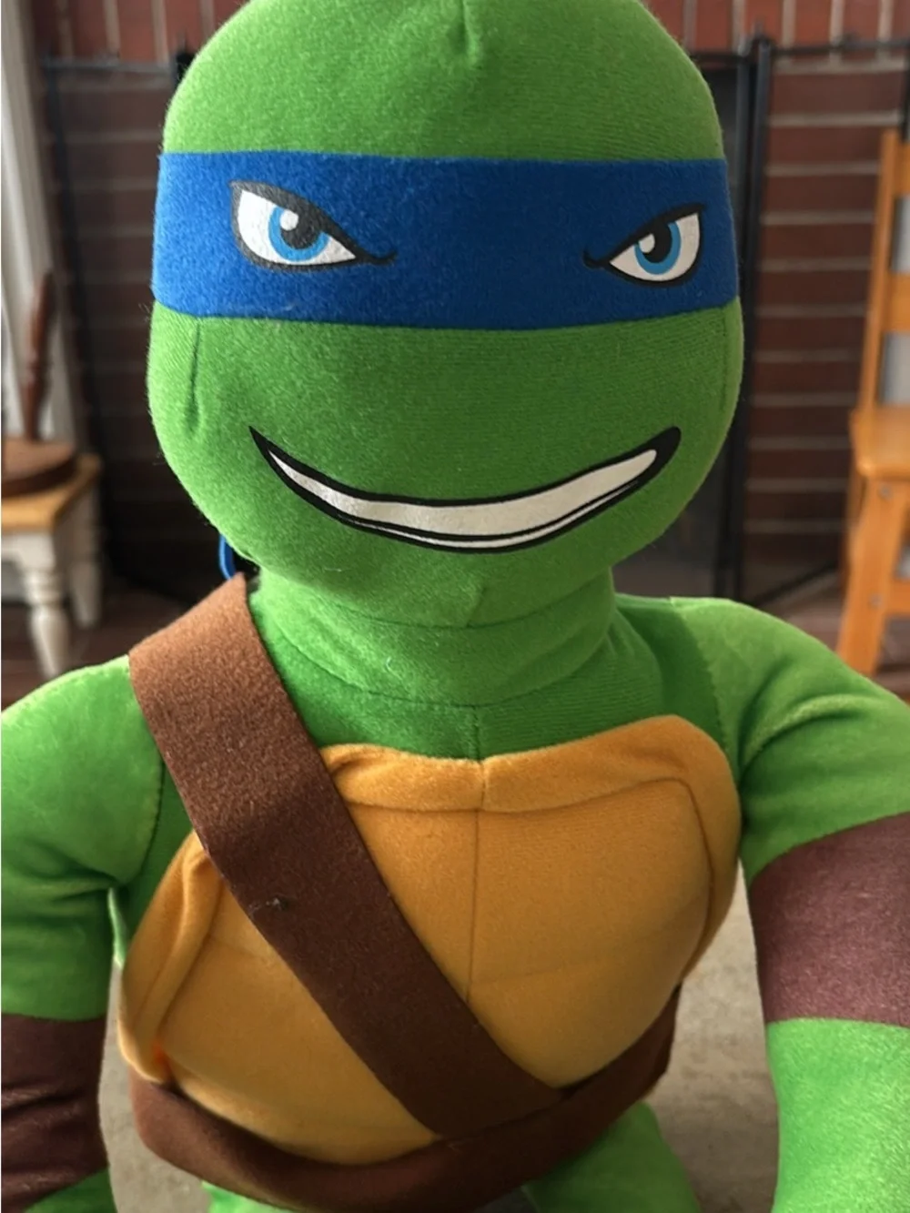 TMNT Teenage Mutant Ninja Turtle Leonardo 28” Nickelodeon Stretchkins Plush 2014